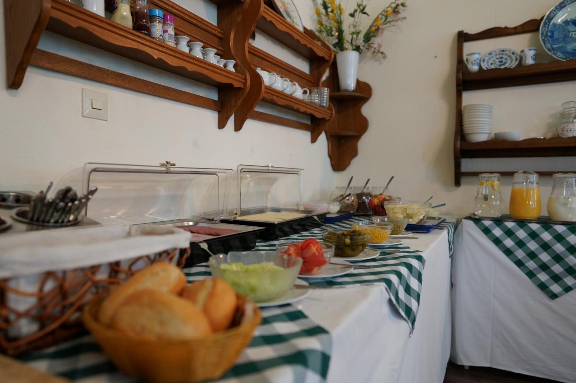 Hotel Pension Xantener Eck Берлин Экстерьер фото