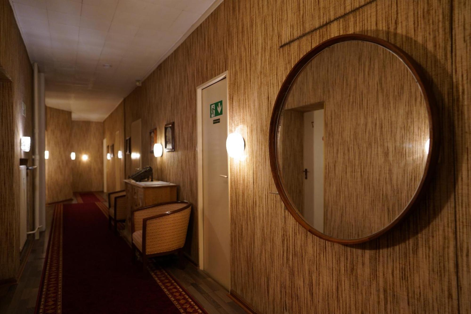 Hotel Pension Xantener Eck Берлин Экстерьер фото
